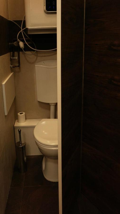 Nightingale Luxury Apartment Budapeste Exterior foto