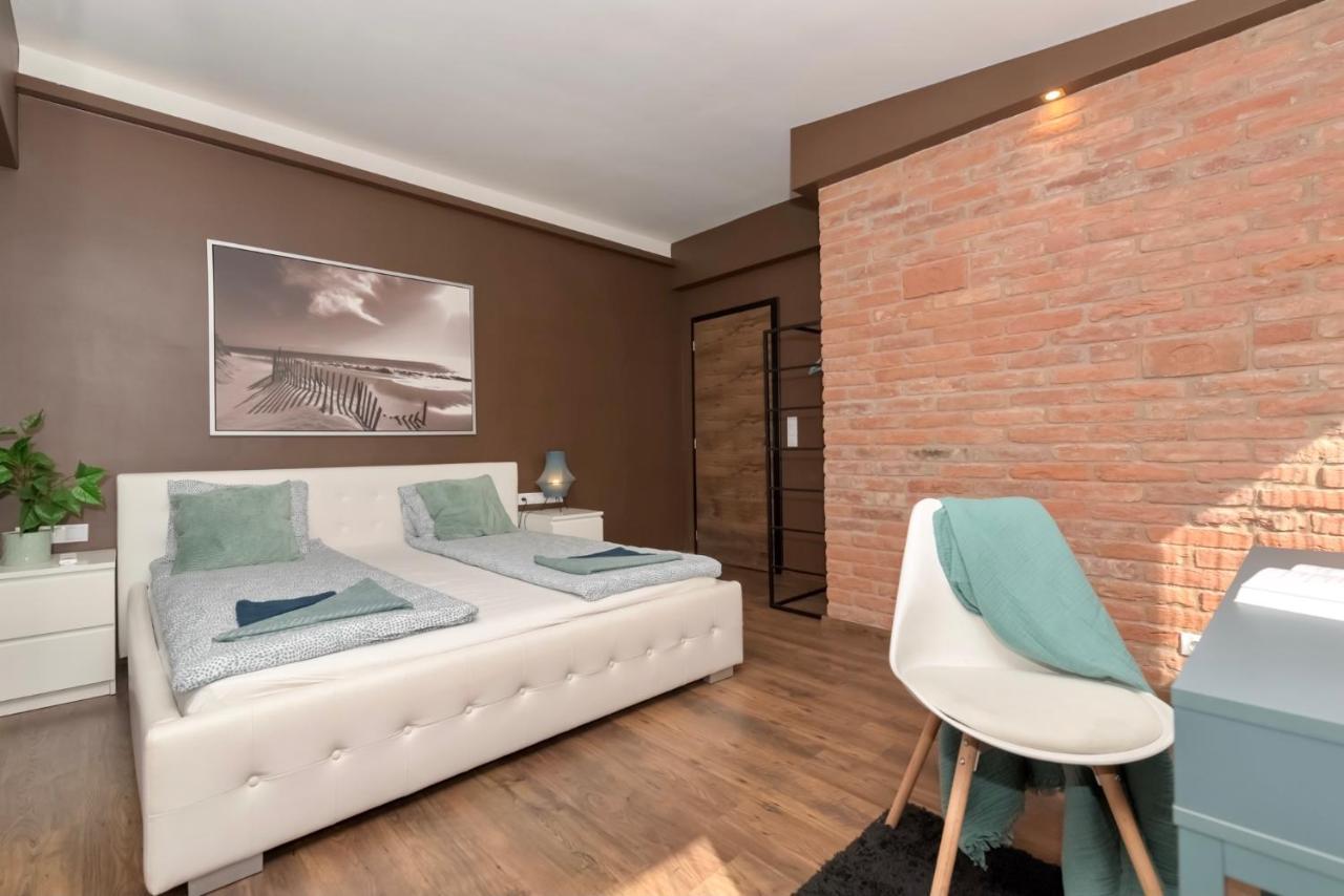 Nightingale Luxury Apartment Budapeste Exterior foto