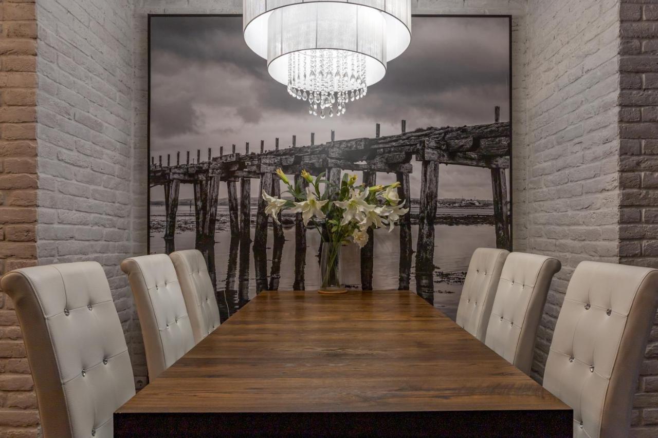 Nightingale Luxury Apartment Budapeste Exterior foto